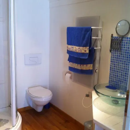 La Petite Maison Holiday home Crezieres